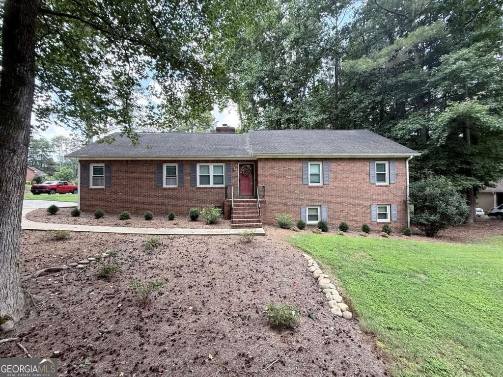 4761 Kensington Lane SE, Conyers, GA 30094