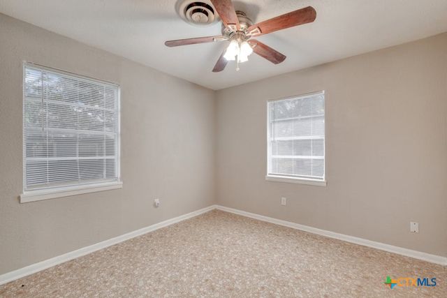 102 Robertson Avenue, Copperas Cove, TX 76522
