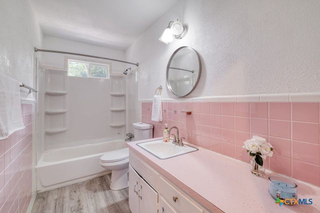 102 Robertson Avenue, Copperas Cove, TX 76522