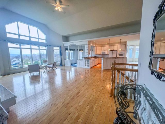 1106 21st Street, Baraboo, WI 53913