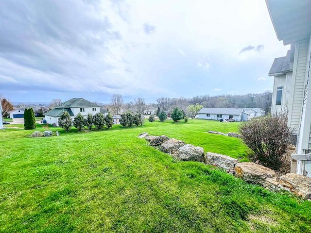 1106 21st Street, Baraboo, WI 53913
