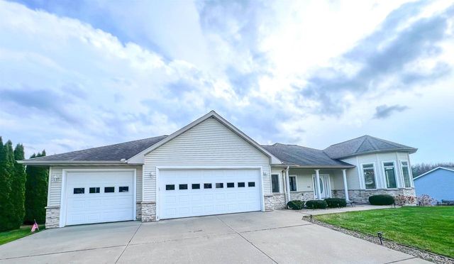 1106 21st Street, Baraboo, WI 53913