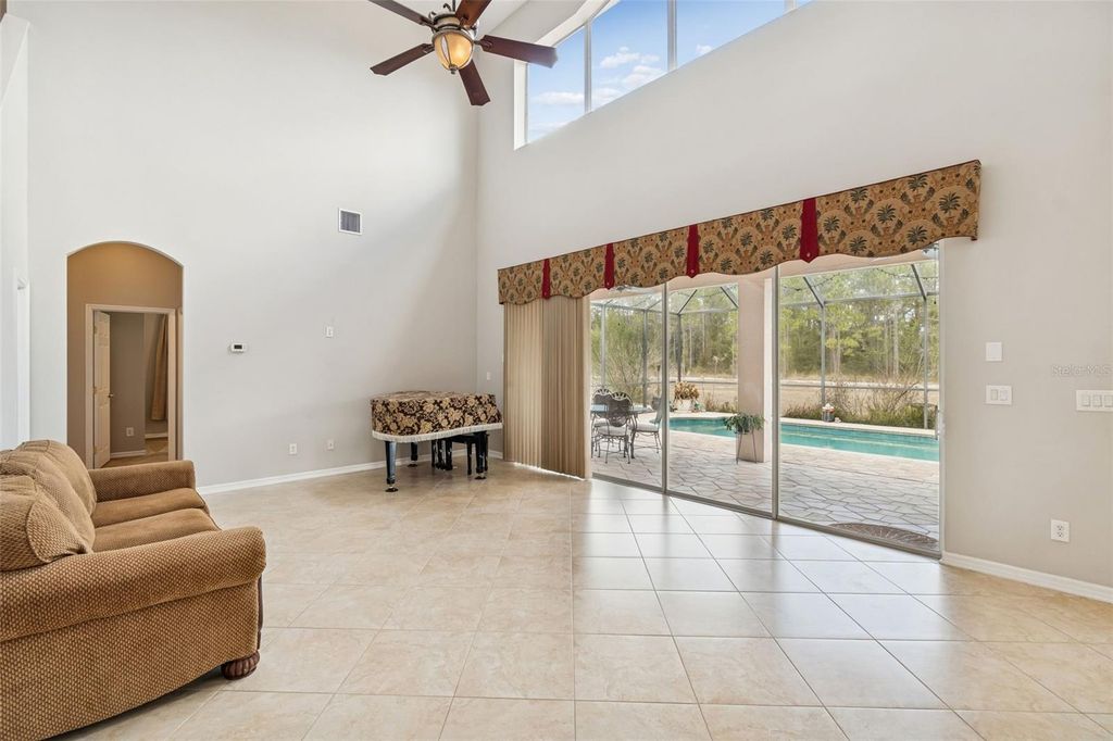 Image 19 of property listing at 12918 DRAKEFIELD DRIVE, Spring Hill, FL 34610