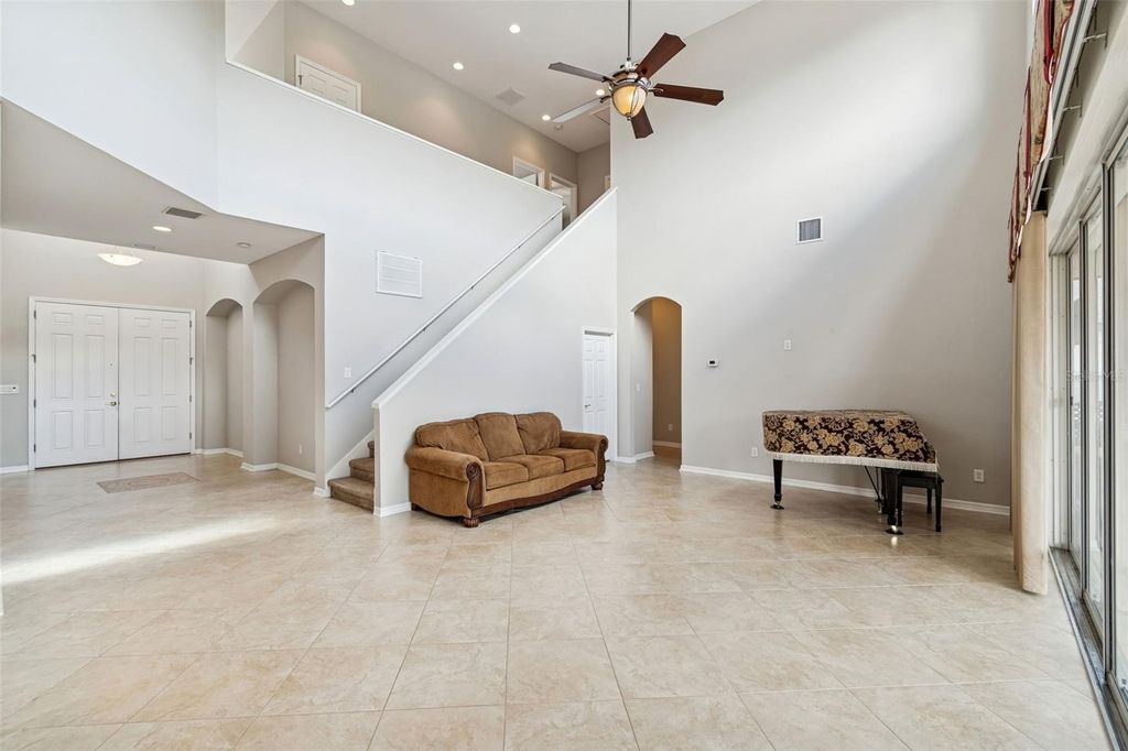 Image 20 of property listing at 12918 DRAKEFIELD DRIVE, Spring Hill, FL 34610