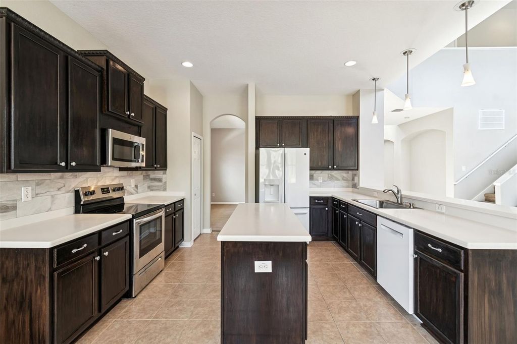 Image 26 of property listing at 12918 DRAKEFIELD DRIVE, Spring Hill, FL 34610