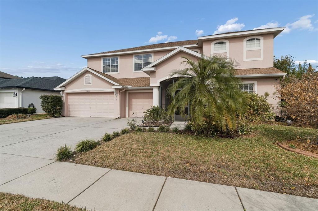 Image 4 of property listing at 12918 DRAKEFIELD DRIVE, Spring Hill, FL 34610