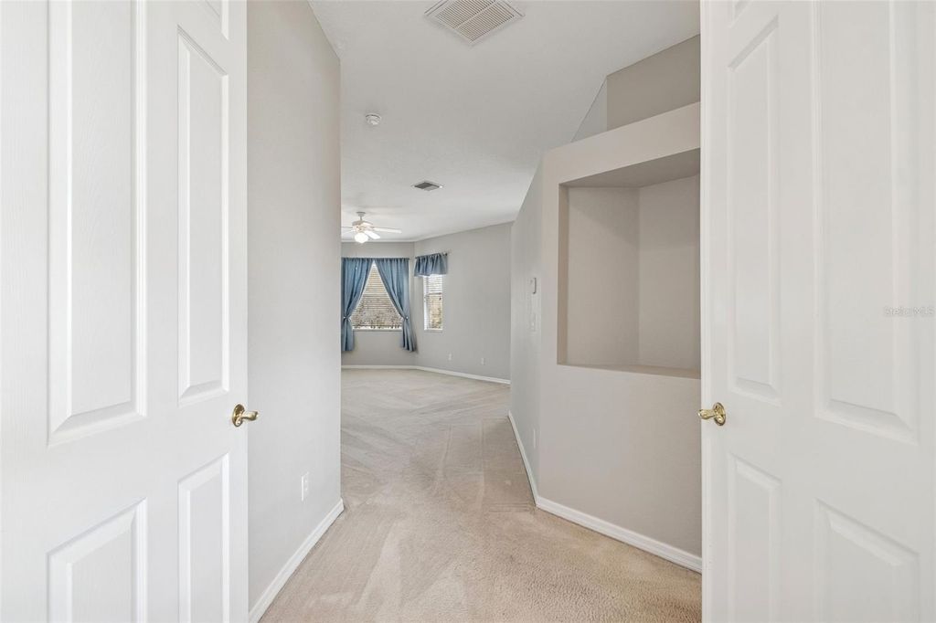 Image 40 of property listing at 12918 DRAKEFIELD DRIVE, Spring Hill, FL 34610