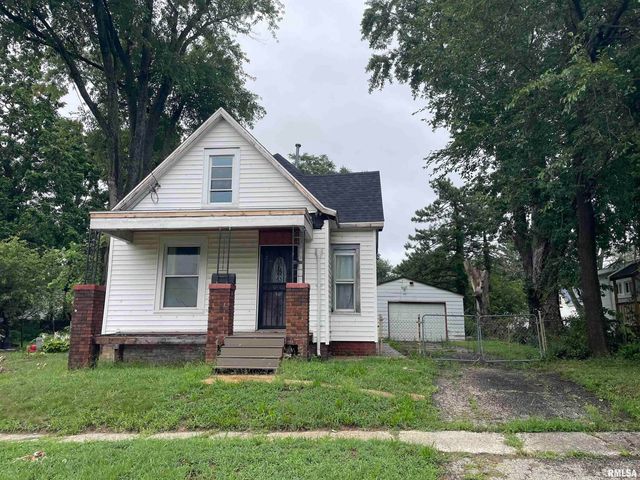 803 W MACQUEEN Avenue, Peoria, IL 61604
