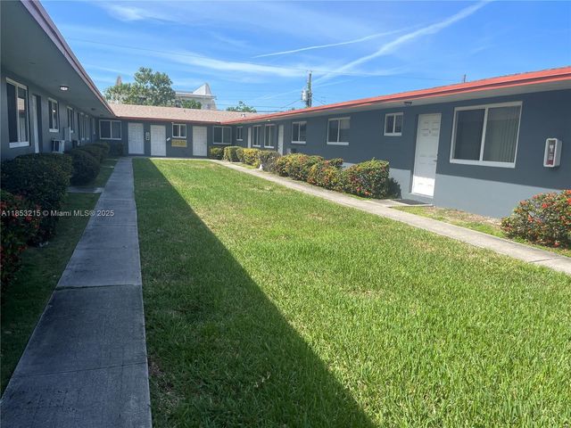 2461 Polk St 5, Hollywood, FL 33020