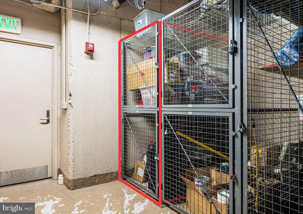 Image 25 of property listing at 50 S 16TH ST #5203, Philadelphia, PA 19102