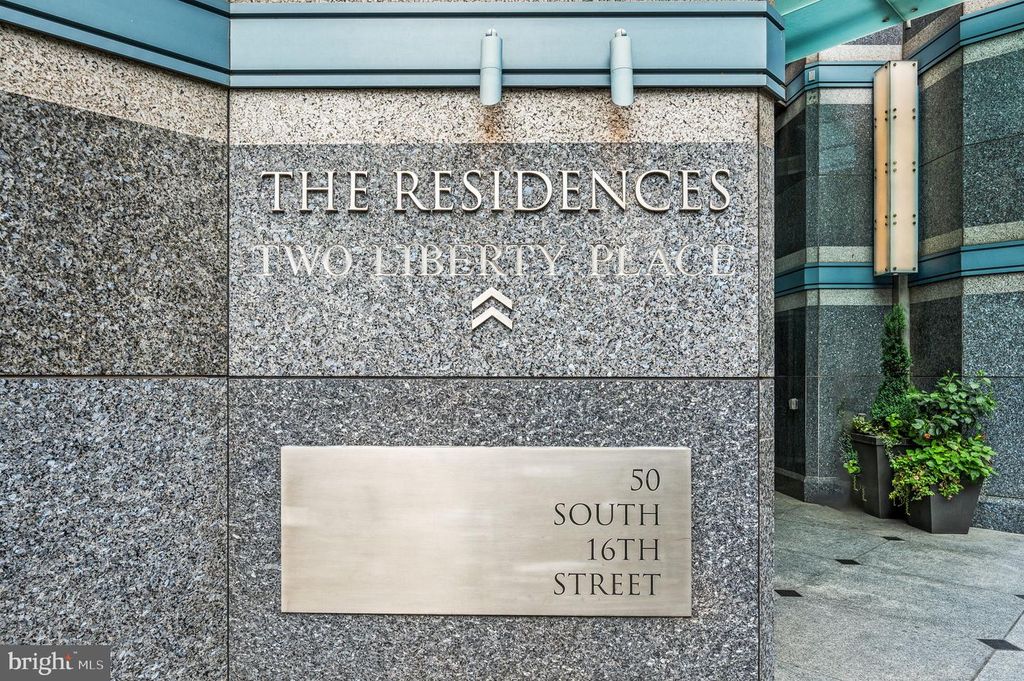 Image 59 of property listing at 50 S 16TH ST #5203, Philadelphia, PA 19102