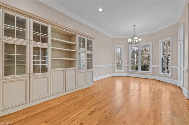 900 Jefferson Wood Lane, Greensboro, NC 27410