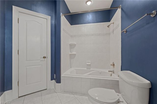 900 Jefferson Wood Lane, Greensboro, NC 27410