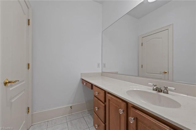 900 Jefferson Wood Lane, Greensboro, NC 27410