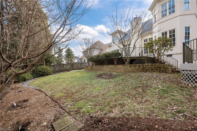 900 Jefferson Wood Lane, Greensboro, NC 27410