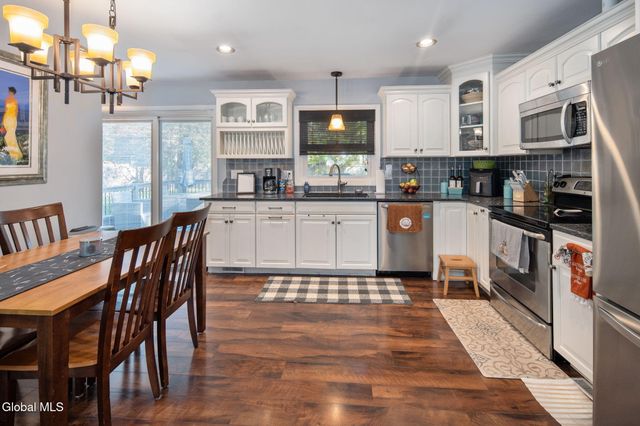 230 Gasner Avenue, Schenectady, NY 12304