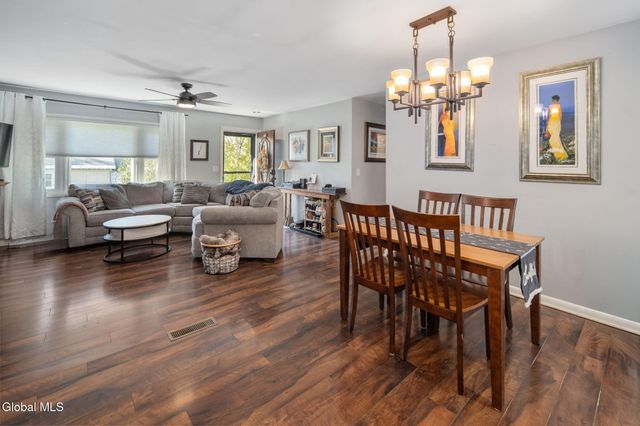 230 Gasner Avenue, Schenectady, NY 12304