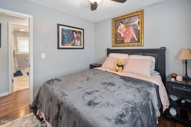 230 Gasner Avenue, Schenectady, NY 12304