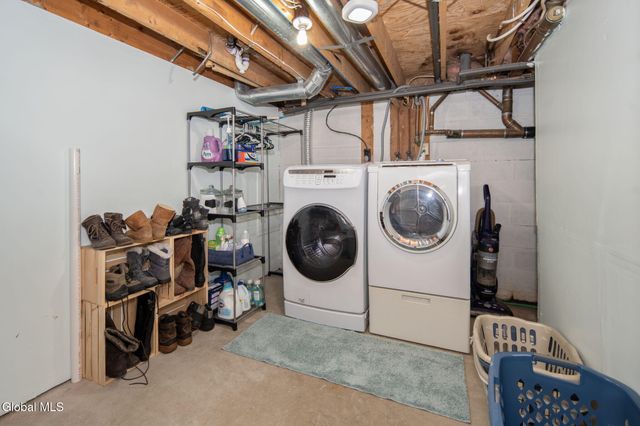 230 Gasner Avenue, Schenectady, NY 12304