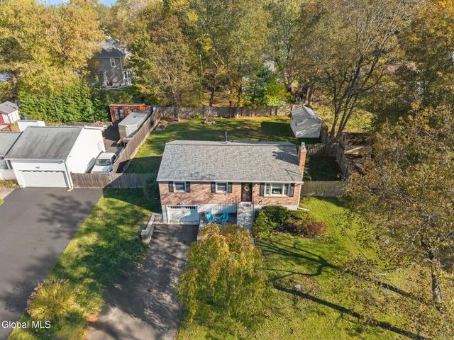 230 Gasner Avenue, Schenectady, NY 12304