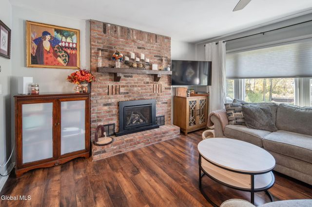 230 Gasner Avenue, Schenectady, NY 12304