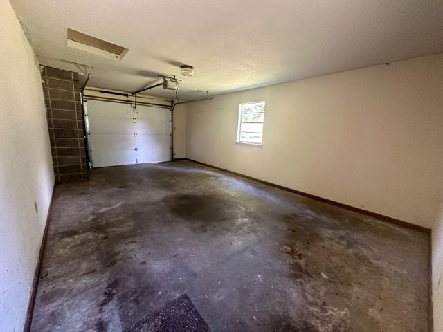 4823 E MEADOW LARK LN A+B, Columbia, MO 65201