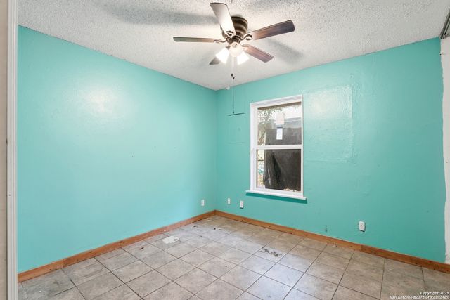 5131 Little Creek, San Antonio, TX 78242