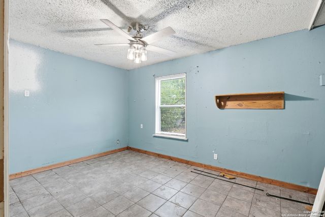 5131 Little Creek, San Antonio, TX 78242