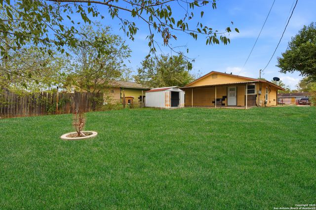 5131 Little Creek, San Antonio, TX 78242