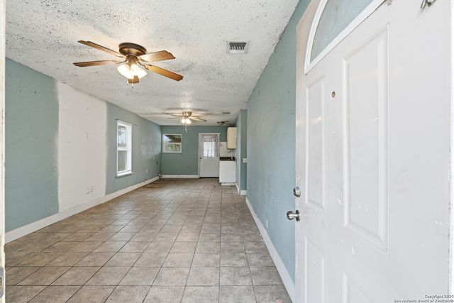 5131 Little Creek, San Antonio, TX 78242