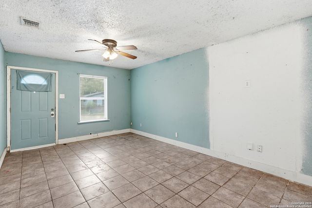 5131 Little Creek, San Antonio, TX 78242