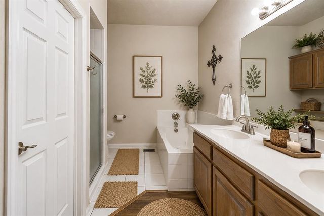 9405 Barnhill Circle Circle, Oklahoma City, OK 73162