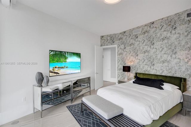 5500 Island Estates Dr 1105, Aventura, FL 33160