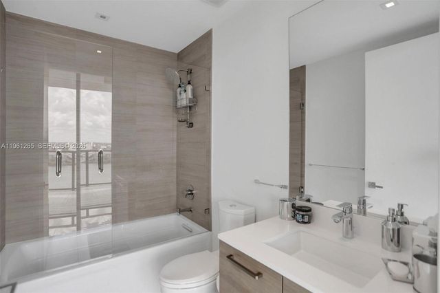 5500 Island Estates Dr 1105, Aventura, FL 33160