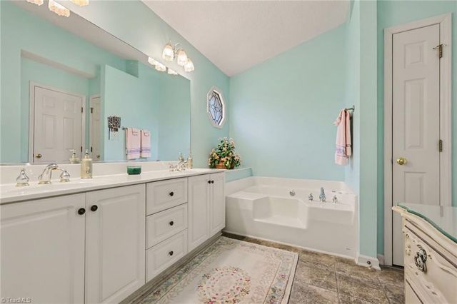 7 Brandywine Circle, Greensboro, NC 27409