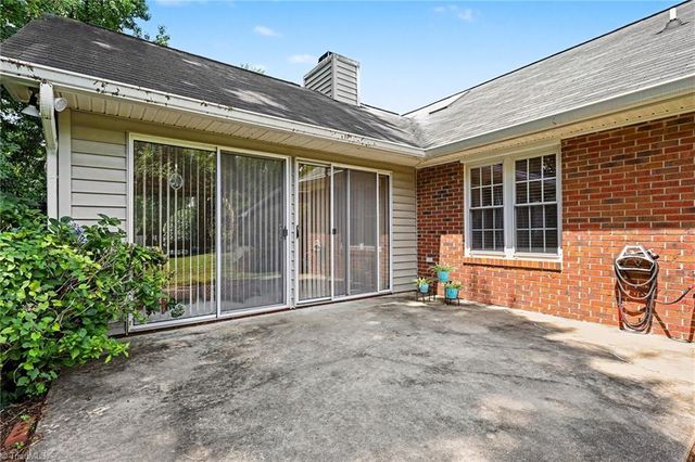 7 Brandywine Circle, Greensboro, NC 27409