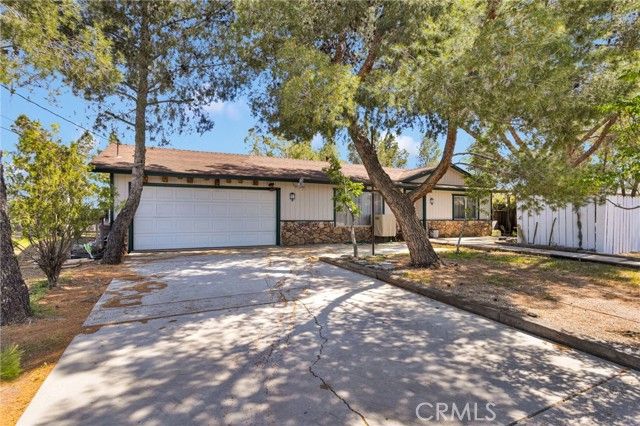 11511 1st Avenue, Hesperia, CA 92345