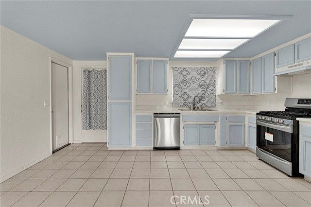 11511 1st Avenue, Hesperia, CA 92345