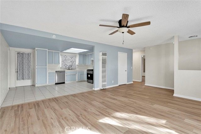 11511 1st Avenue, Hesperia, CA 92345