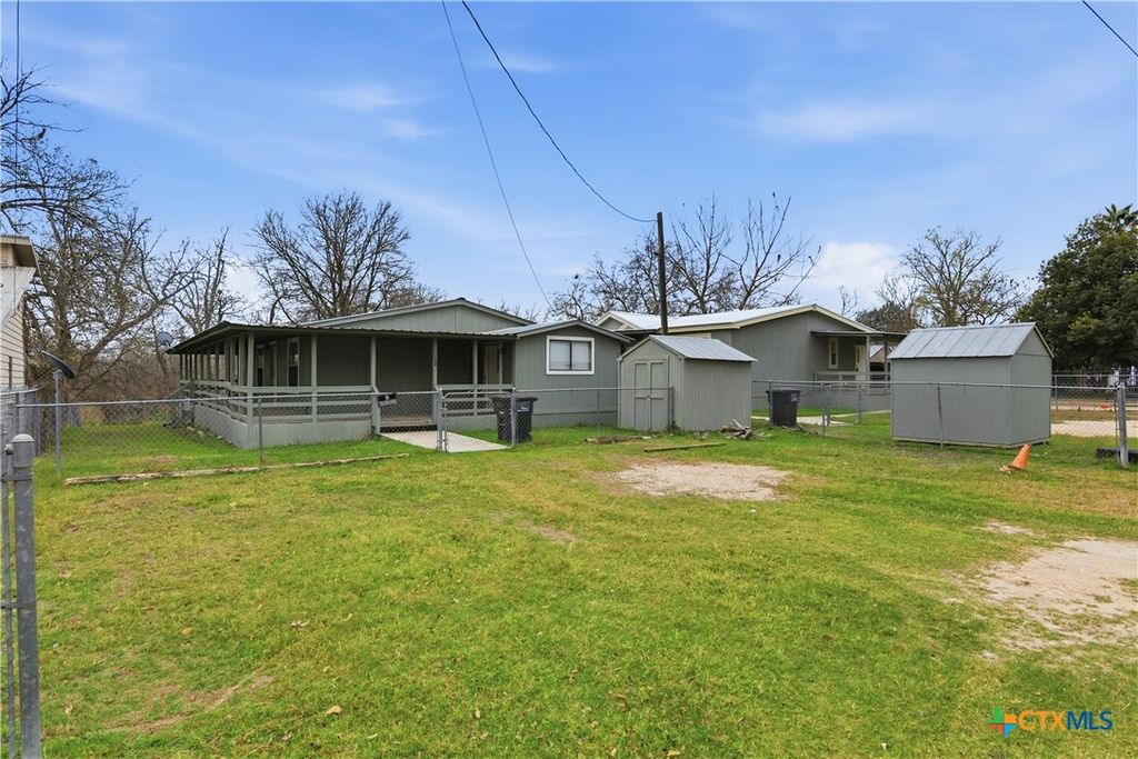 590 Canal Lane, New Braunfels, TX 78130