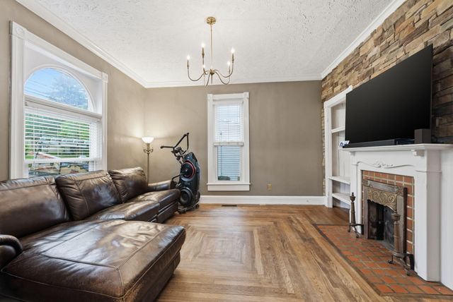 341 N Broadway Street, Georgetown, KY 40324