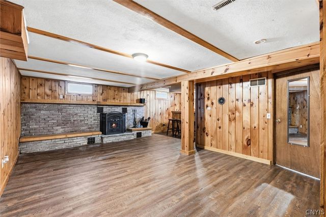 100 Keith Drive, Cicero, NY 13212