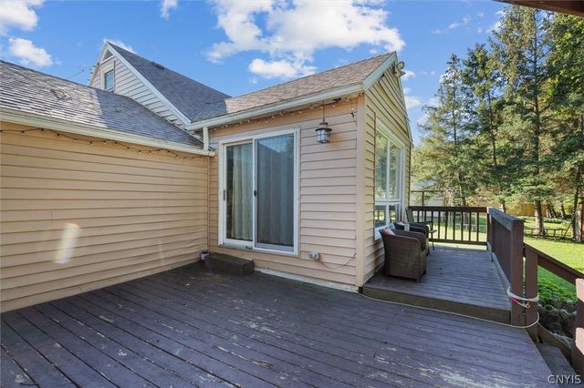 100 Keith Drive, Cicero, NY 13212