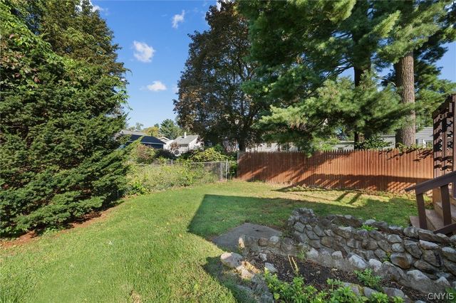 100 Keith Drive, Cicero, NY 13212