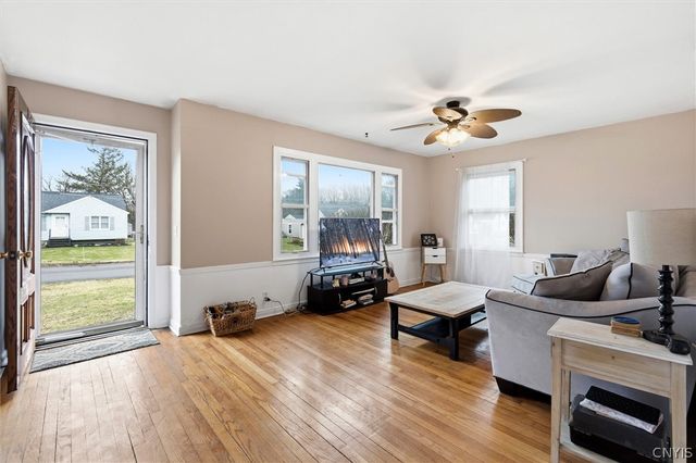 100 Keith Drive, Cicero, NY 13212