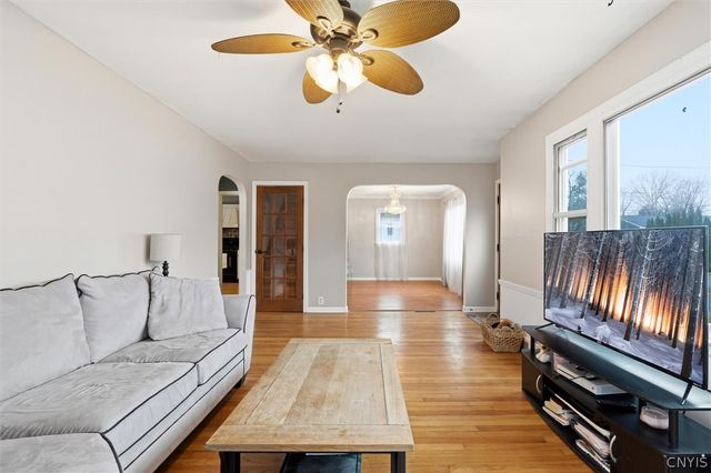 100 Keith Drive, Cicero, NY 13212