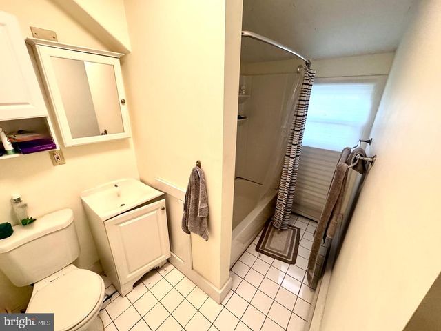 342 PERKIOMEN AVE, Lansdale, PA 19446