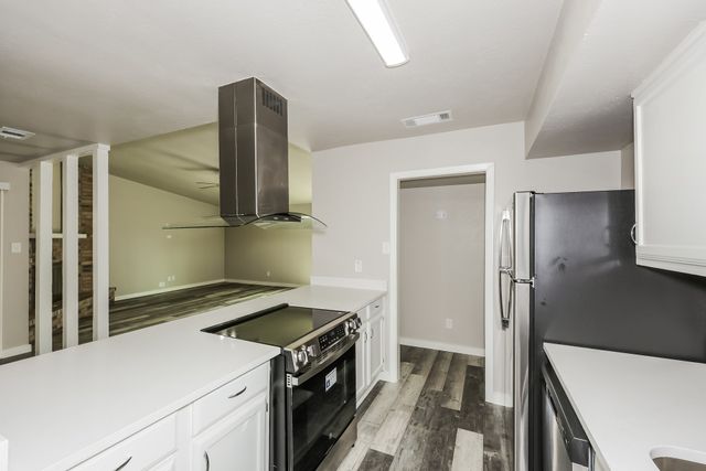 4129 Seven Gables Street, Fort Worth, TX 76133