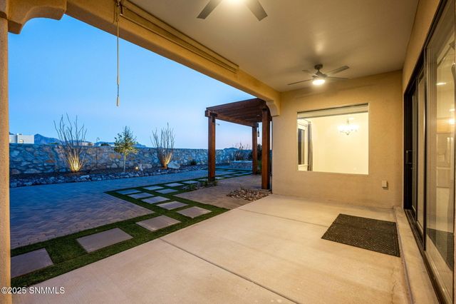 4242 Purple Sage Drive, Las Cruces, NM 88011