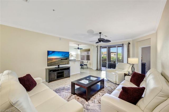 18921 Bay Woods Lake DR # 102, Fort Myers, FL 33908